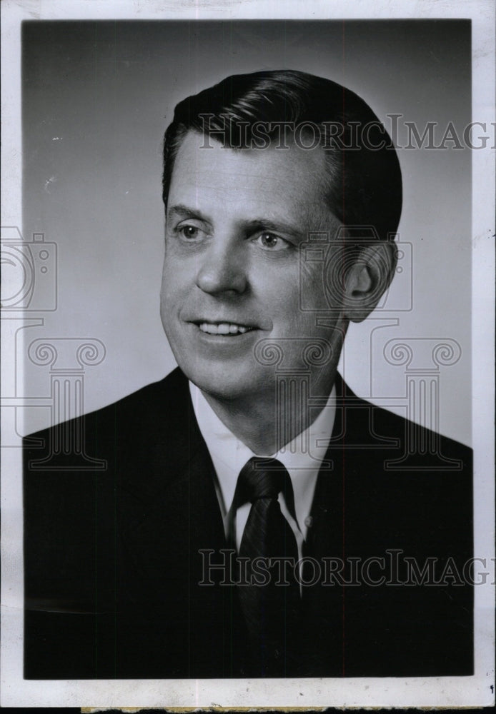 1969 Press Photo Dr William Westcott Animal Hospital - RRW71513 - Historic Images