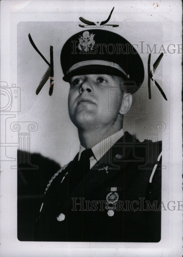 1970 Press Photo Lt. Vaun A. George American Soldier - RRW71679 - Historic Images