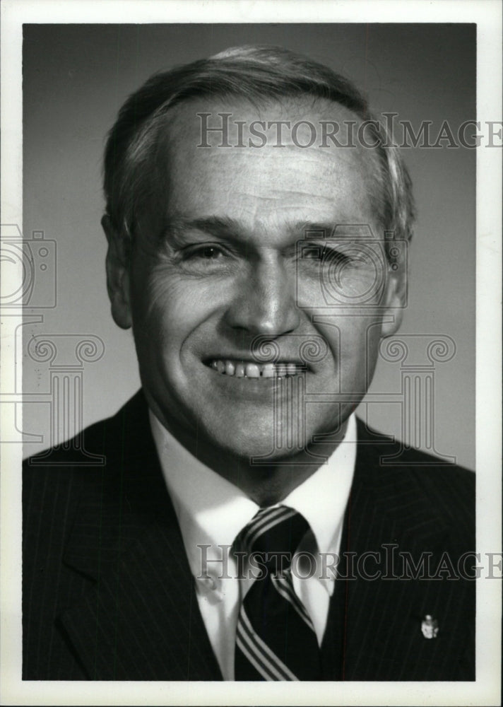 1985 Press Photo Robert Greager president AIA MSA - RRW72075 - Historic Images