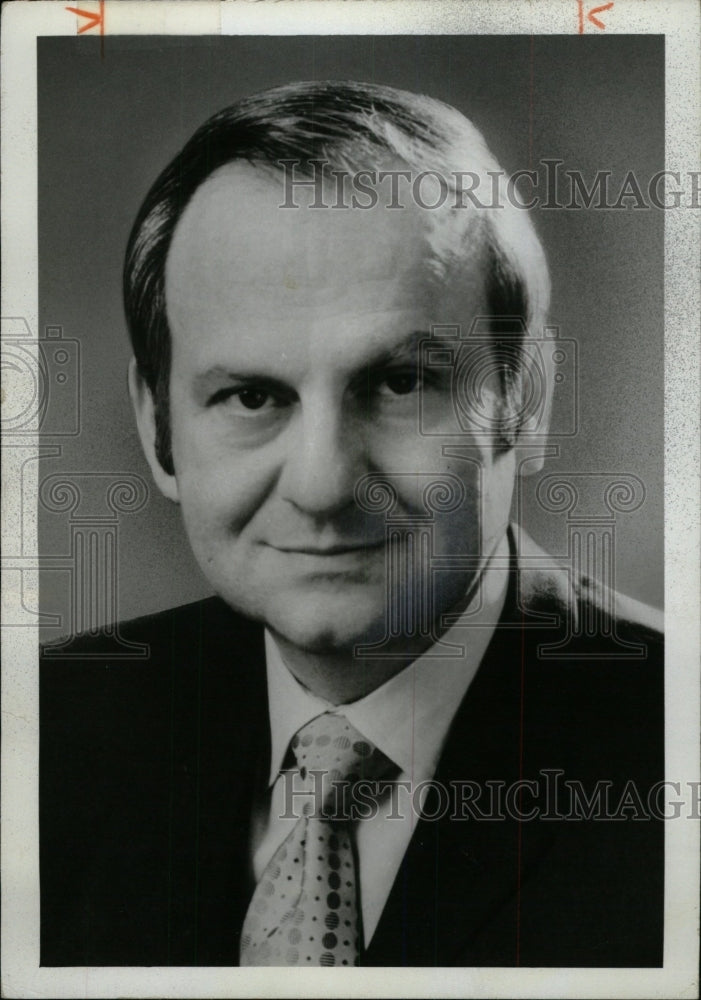 1977 Press Photo Lee A. Iacocca President Ford Motor Co - RRW72163 - Historic Images