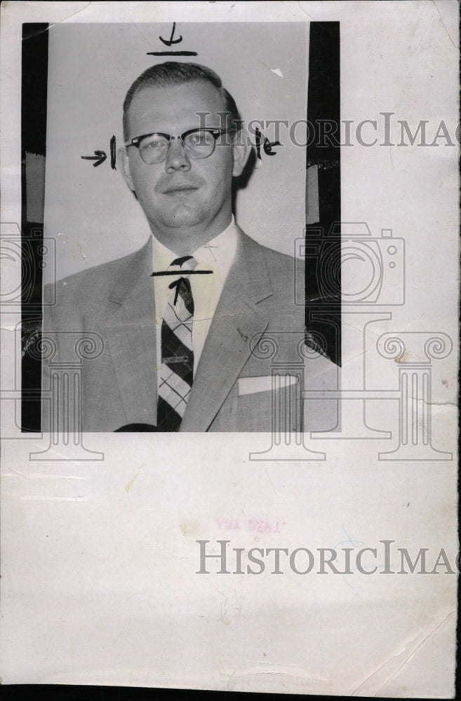 1957 Press Photo Kenneth Sanborn representative Mich - RRW72397 - Historic Images