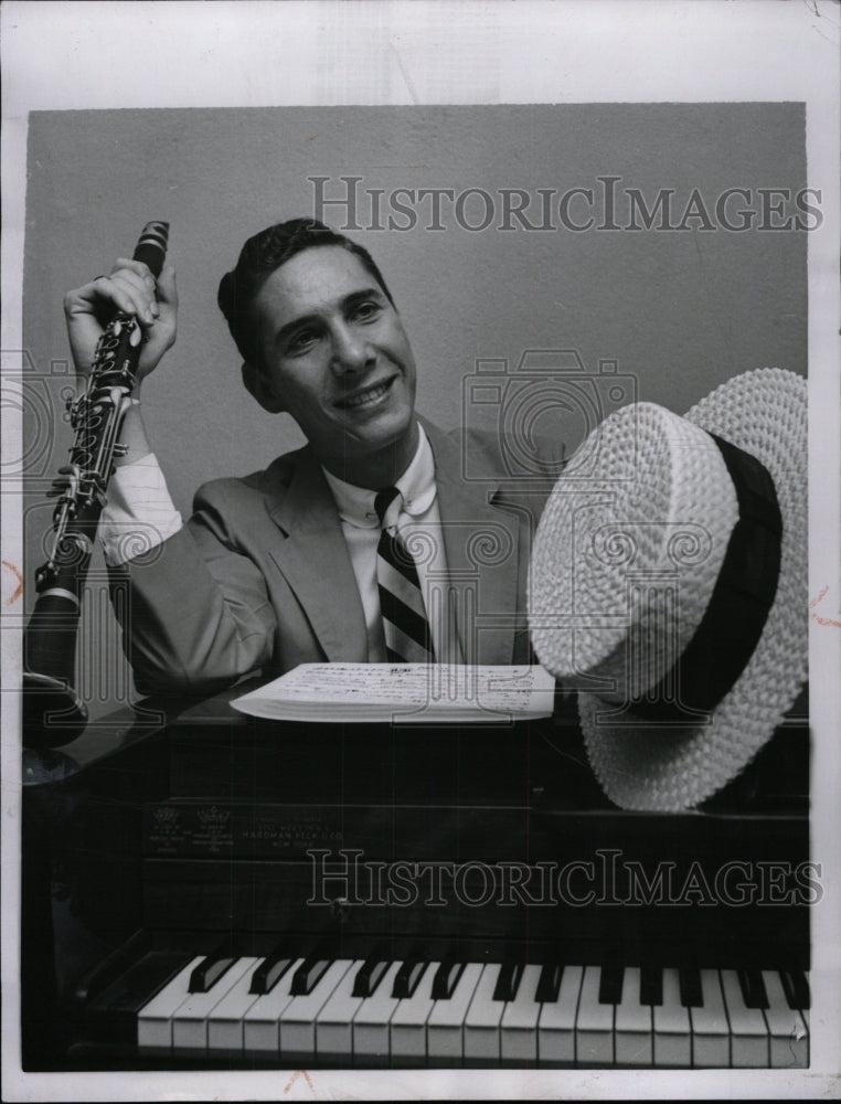1956 Press Photo Stan Rubin Band-leader Jazz musician - RRW72783 - Historic Images