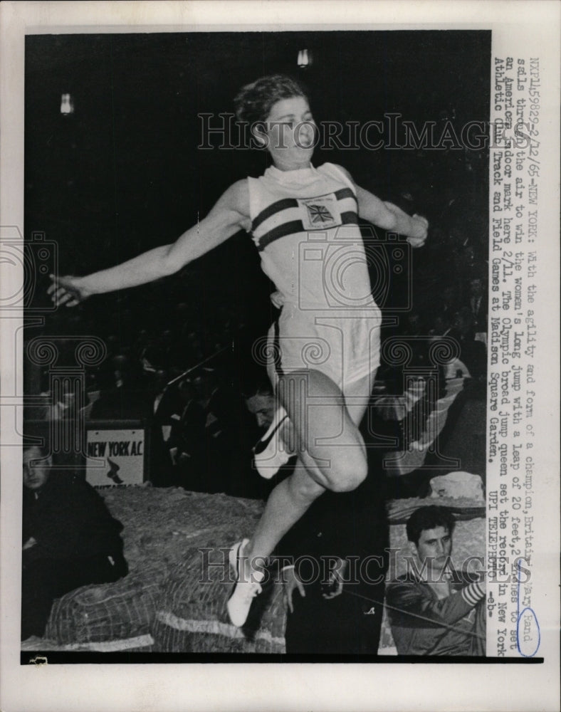 1965 Press Photo Mary Rand sails long jump champion won - RRW73249 - Historic Images