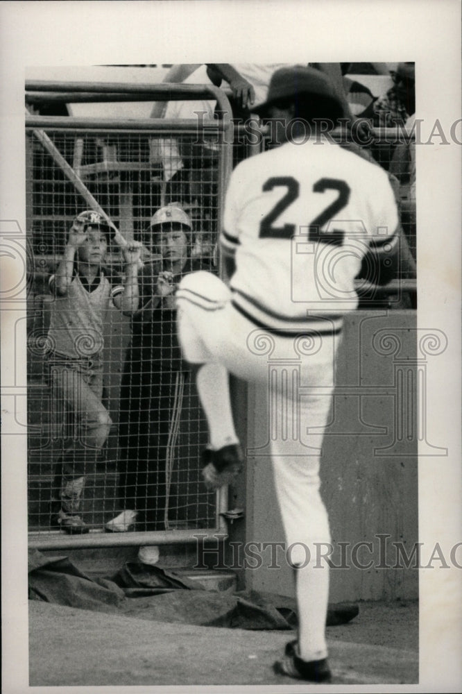1983 Press Photo Fernando Arroyo Baseball Pitcher - RRW73469 - Historic Images
