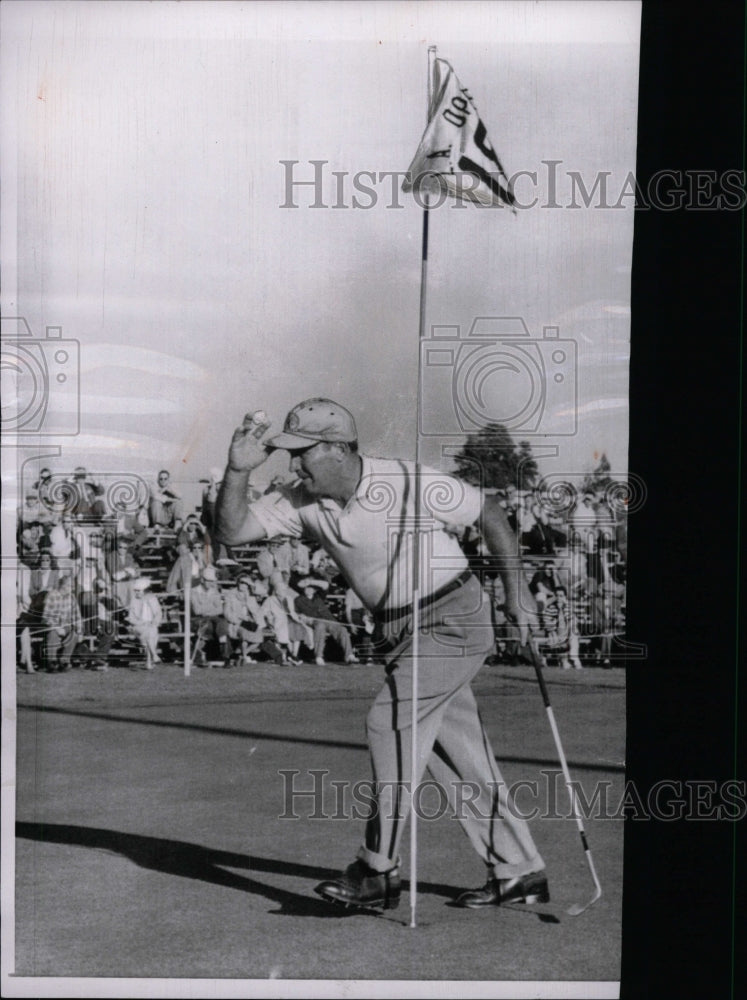 1958 Press Photo Los Angeles Golf lead Stan Dudas - RRW73489 - Historic Images