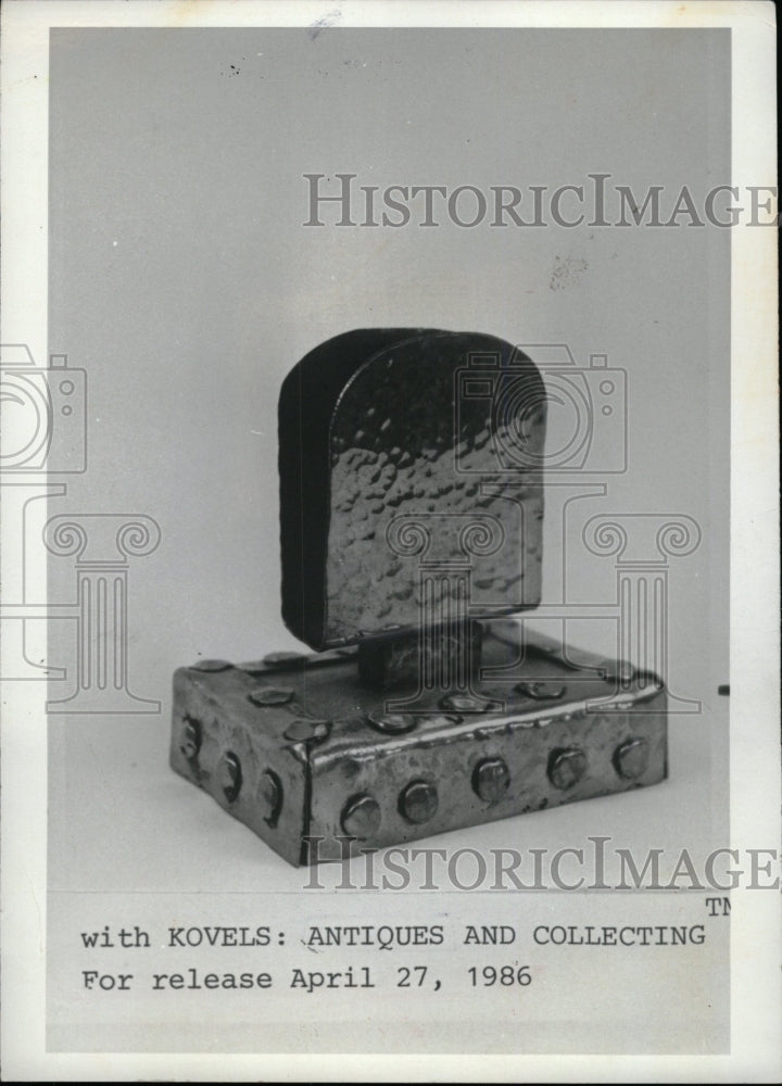 1986 Press Photo Antique Brass Matchbox Holder - RRW73521 - Historic Images