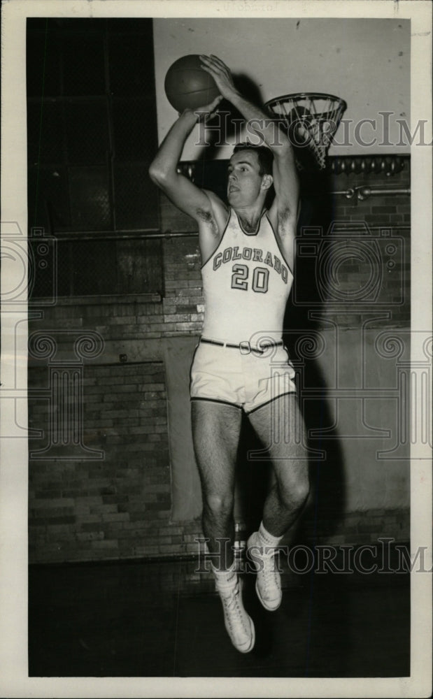 1956 Press Photo Forward, Jim Cadle - RRW73935 - Historic Images