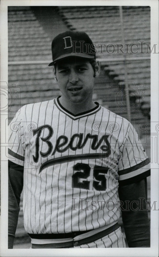 1974 Press Photo Jim Crawford Denver Bears - RRW73977 - Historic Images