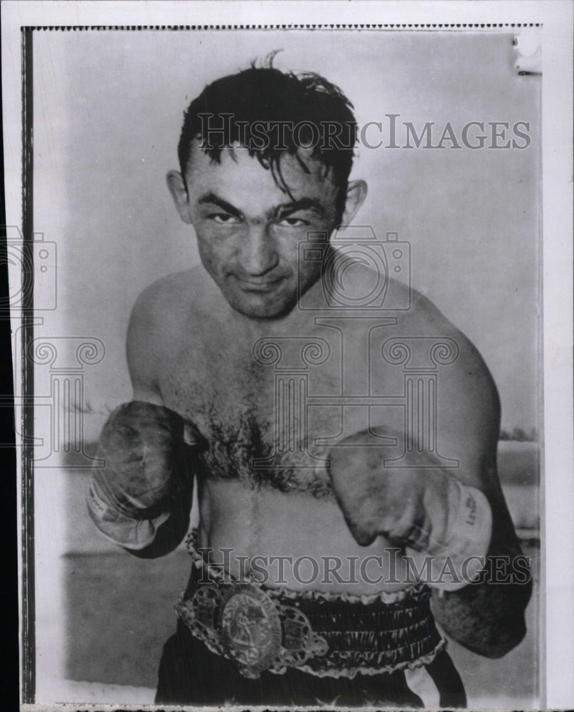 1955 Press Photo Carmen Basilio America Boxer Champion - RRW74157 - Historic Images