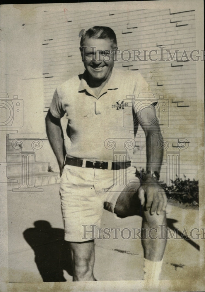 1977 Press Photo Fritz Brennecke Athletic Director - RRW74327 - Historic Images