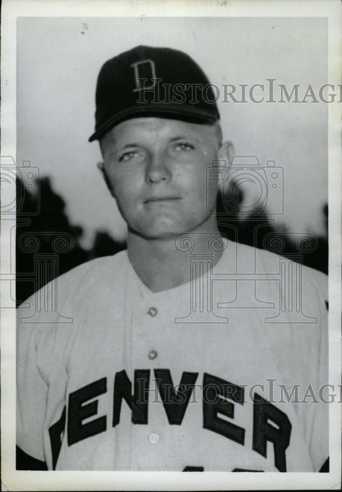 1966 Press Photo Joe Bonikowski Denver Minnesota Twins - RRW74367 - Historic Images