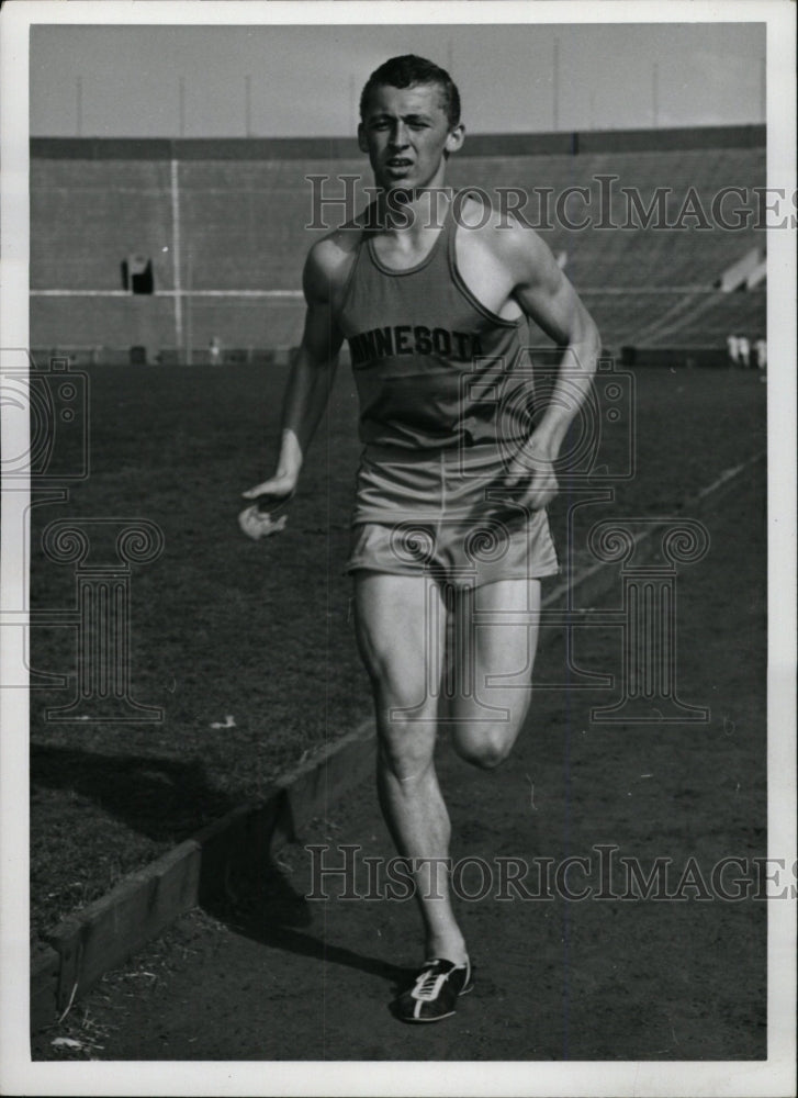 1965 Press Photo Norris Peterson University Minnesota - RRW74437 - Historic Images