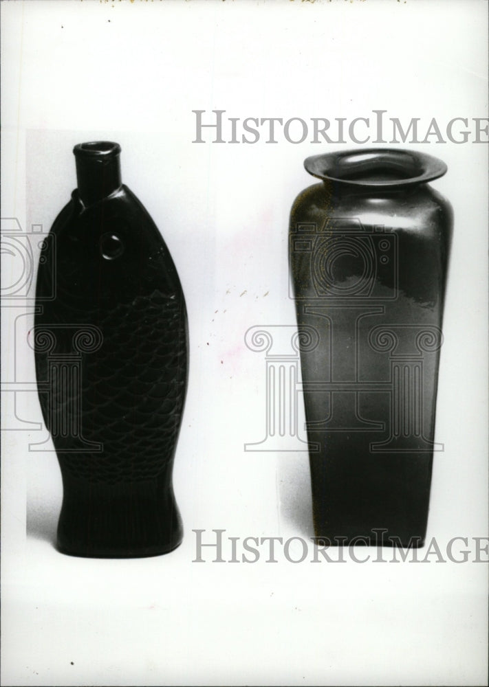 1999 Press Photo Fish Bitters Bottle Rum Bottle Jar - RRW74557 - Historic Images