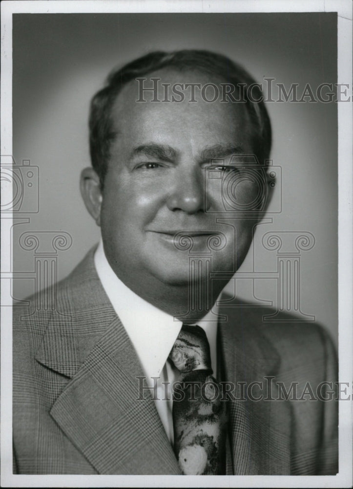 1981 Press Photo Robert Janks Business Executives Club - RRW74711 - Historic Images