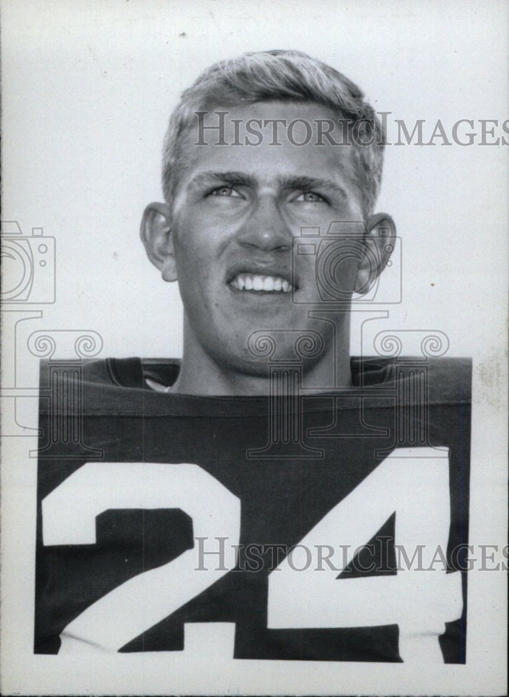 1965 Press Photo Lynn Strack Eastern Illinois Gridder - RRW74993 - Historic Images