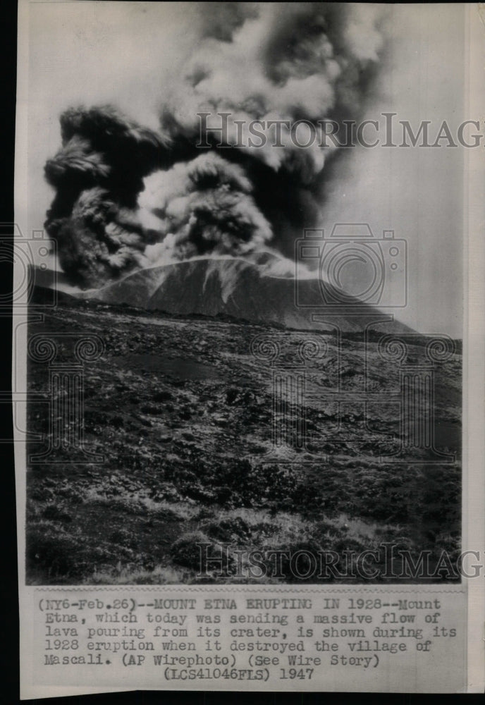 1947 Press Photo Mount Etna Lava Carter Mascali Village - RRW75217 - Historic Images