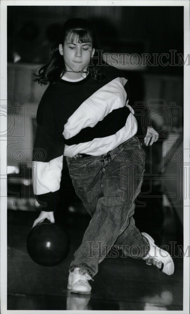 1993 Press Photo Eldin-Larkin Lisa Bowling Chicago - RRW75223 - Historic Images