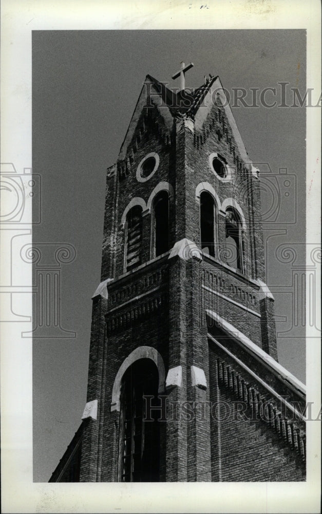 1982 Press Photo Church Steeple Photography - RRW75463 - Historic Images