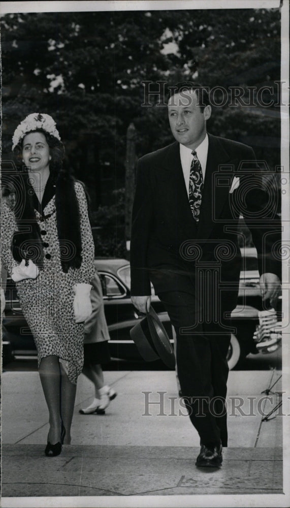 1947 Press Photo Mr Mrs James Campbell society event - RRW75511 - Historic Images