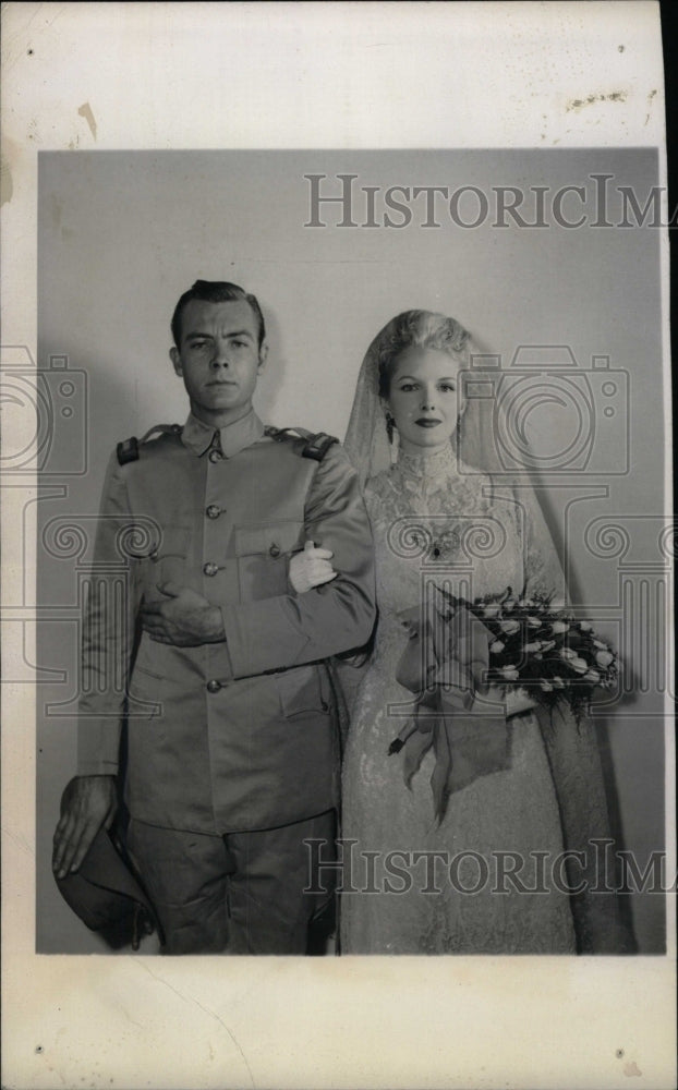 1943 Press Photo Bride Seven War Bride Rough Rider War - RRW75531 - Historic Images