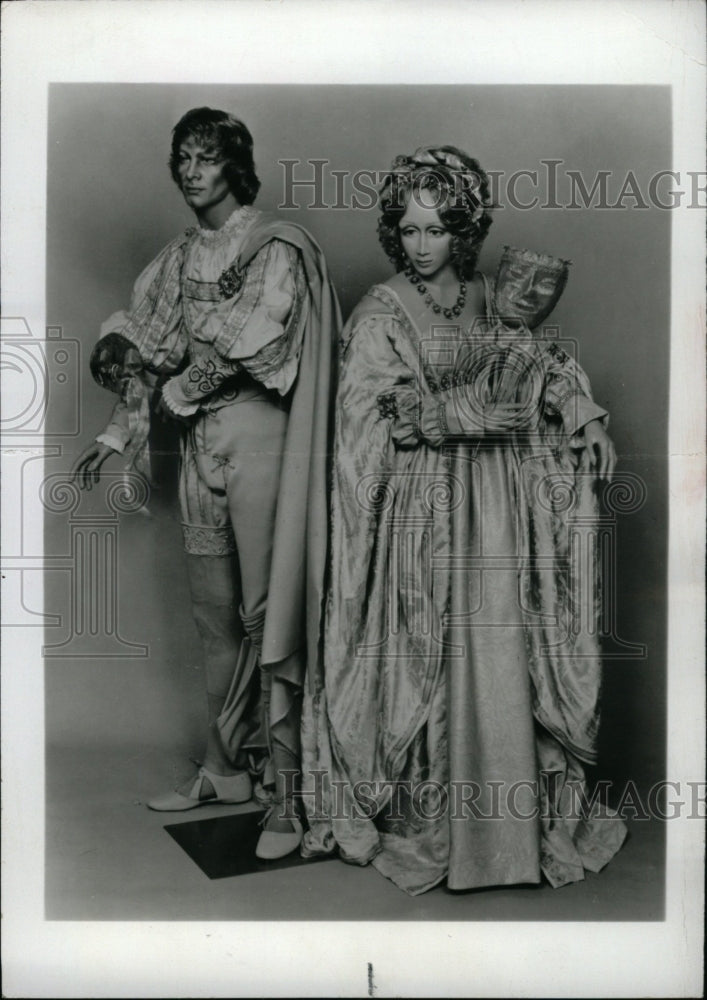 1978 Press Photo Romeo and Juliet life-sized Shakespear - RRW75975 - Historic Images