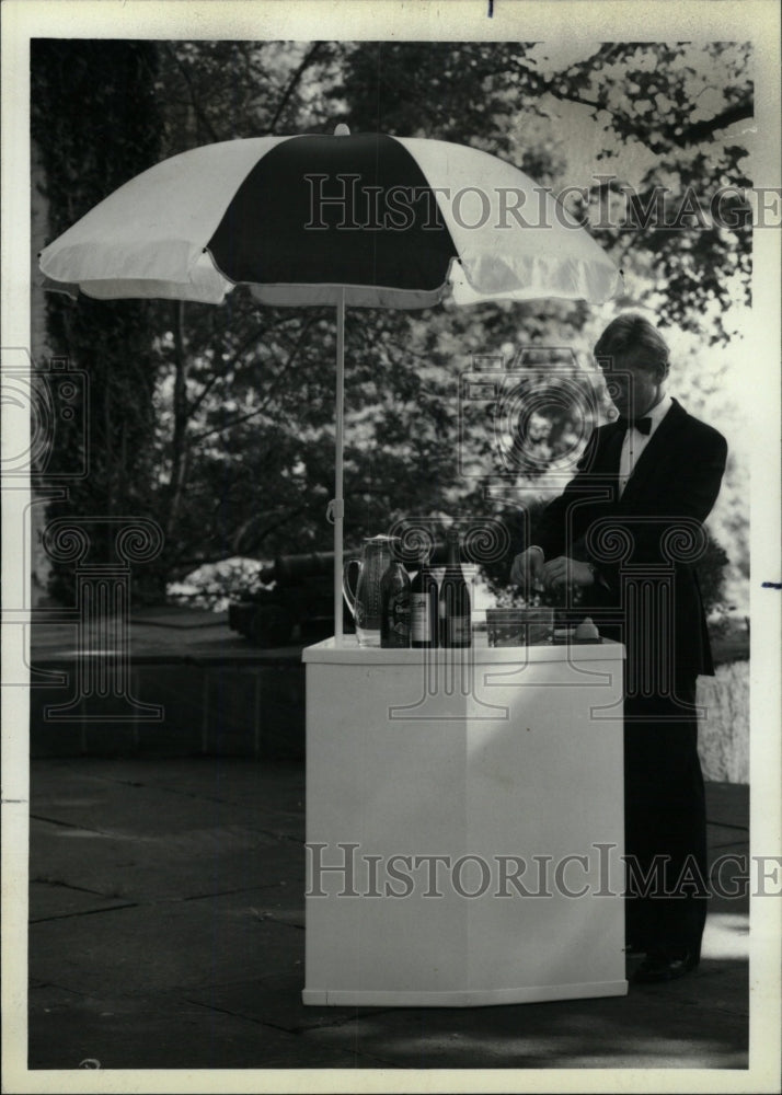 1985 Press Photo The Terrace Bar - RRW76071 - Historic Images