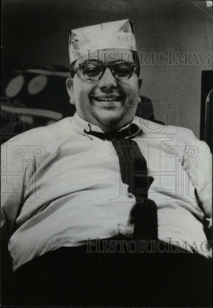 1981 Press Photo Larry Goldberg weight loss success - RRW76191 - Historic Images