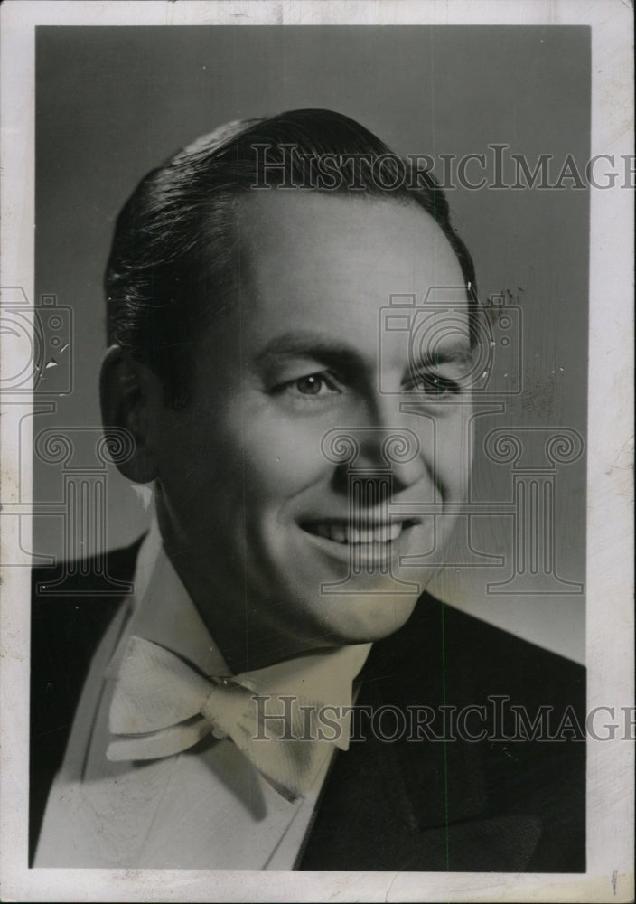 1950 Press Photo Singer Lanny Ross - RRW76525 - Historic Images