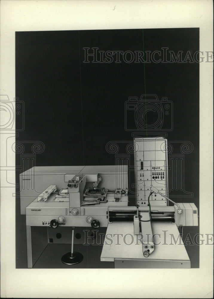 1969 Press Photo Topocart-Orthophot-Orograph instrument - RRW76709 - Historic Images