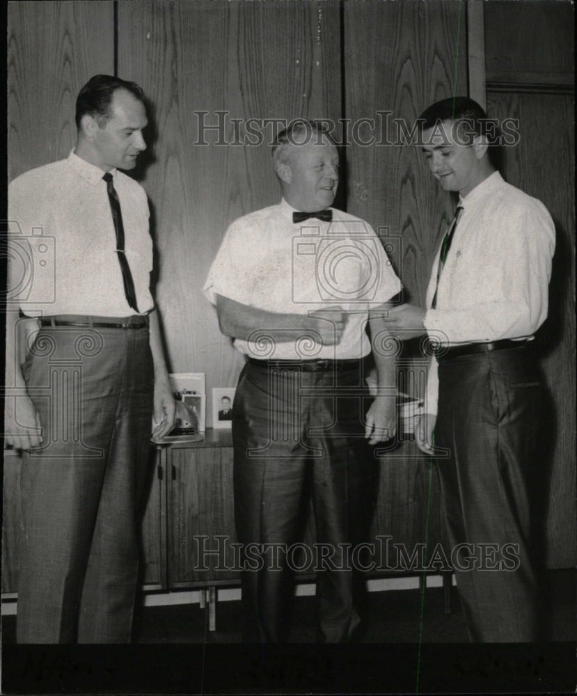 1966 Press Photo Warren, Michigan Mayor William A. Shaw - RRW76969 - Historic Images