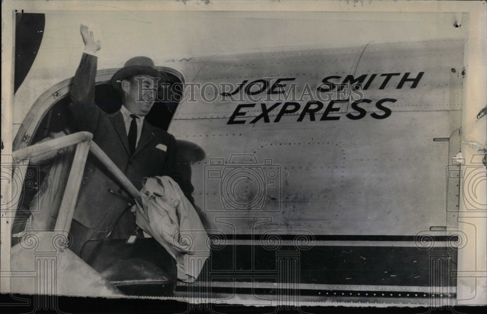 1956 Press Photo Stevenson Campaign Smith Express Plane - RRW77047 - Historic Images