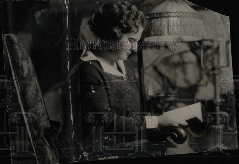 1926 Press Photo Mrs. Charles C. Gates Holds Meetings - RRW77429 - Historic Images