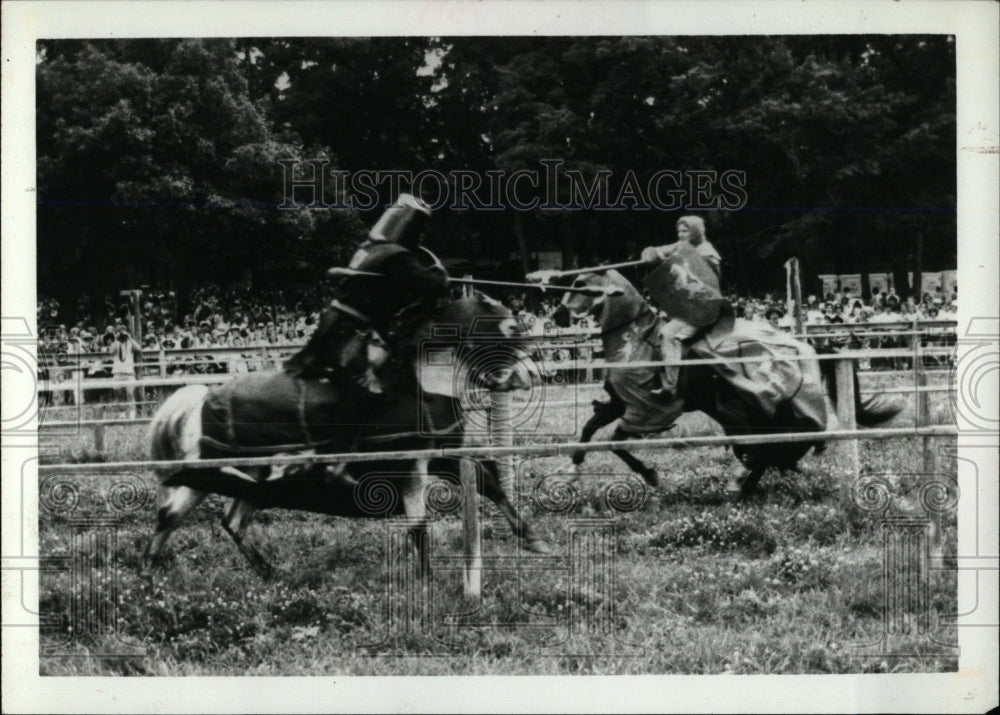 1981 Press Photo Jousting Knights Renaissance Festival - RRW77549 - Historic Images