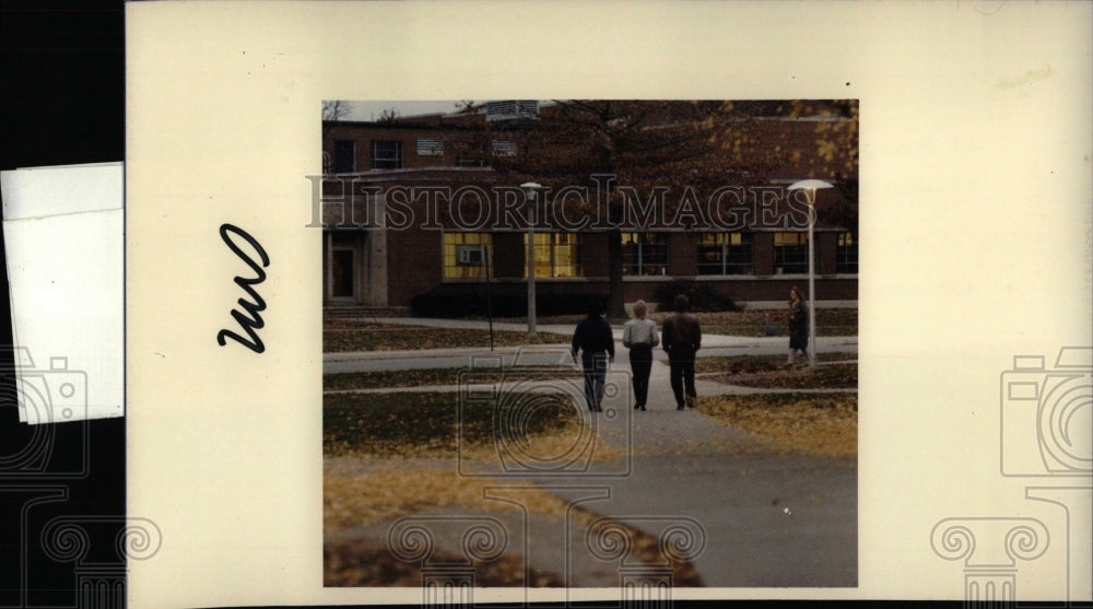 1985 Press Photo Central Michigan University.Students. - RRW77641 - Historic Images