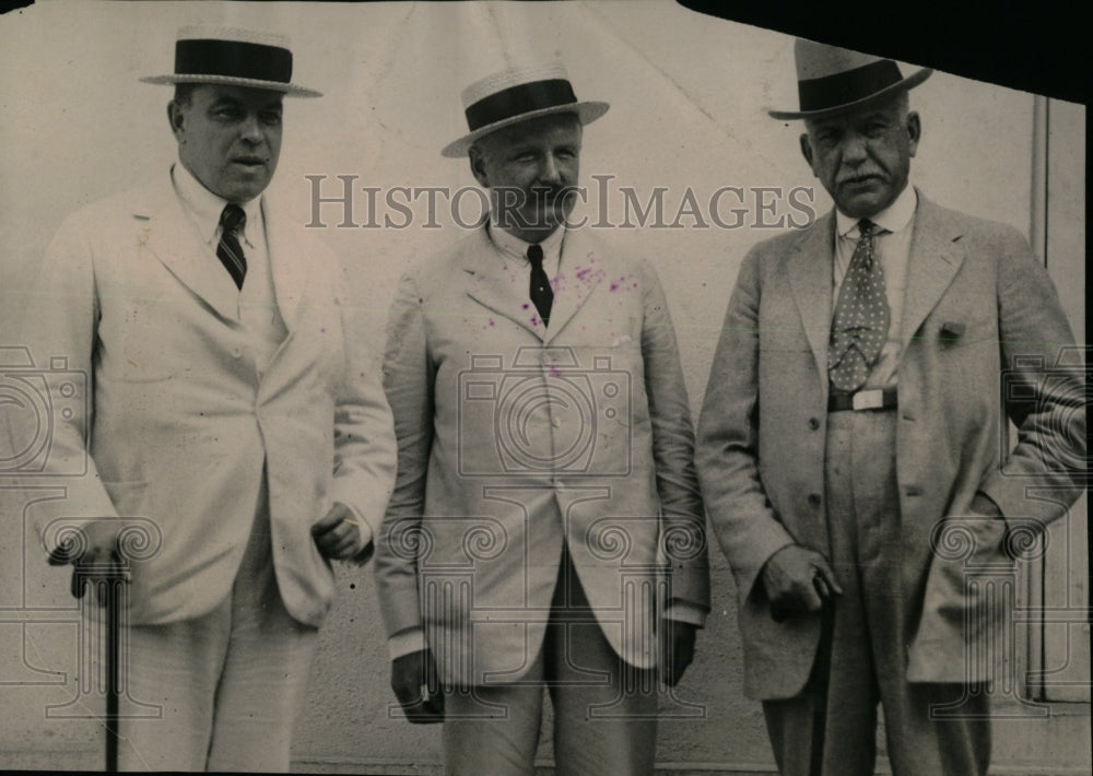 1922 Press Photo WL MacKenzie Henry Hilton Graham - RRW77983 - Historic Images