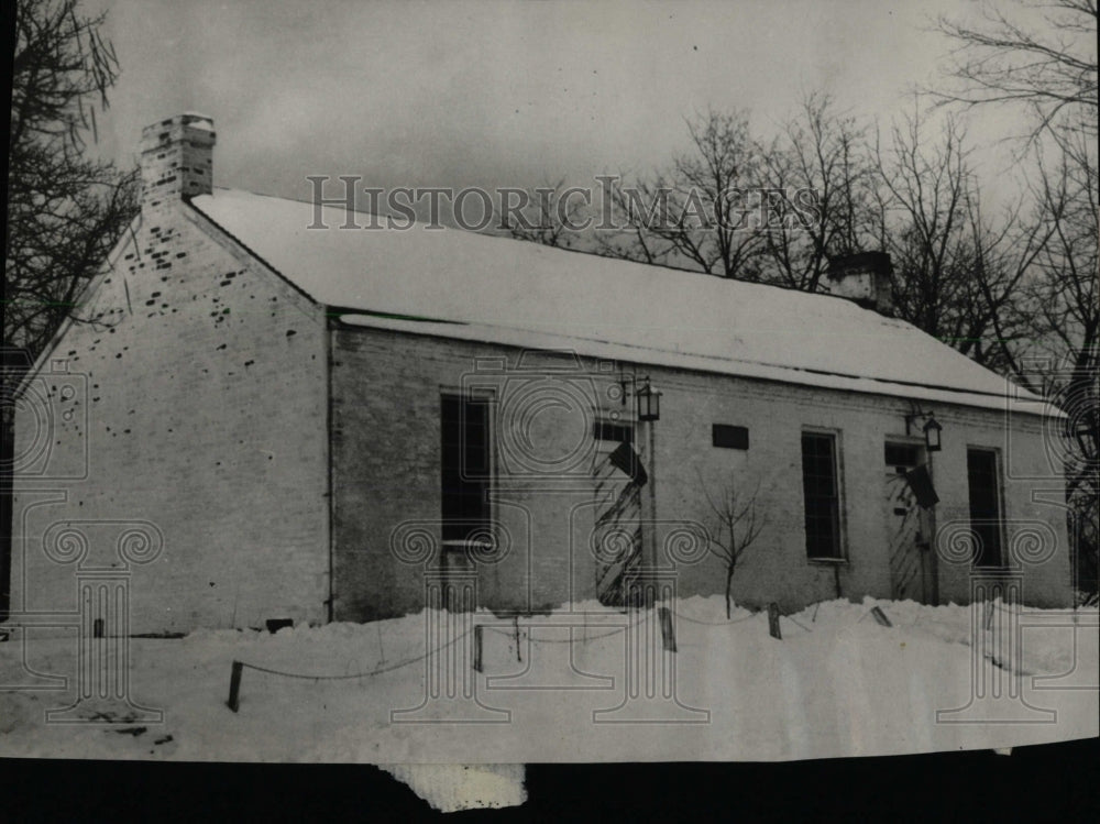 Press Photo Georgetown Schoolhouse Pres Grant - RRW77997 - Historic Images