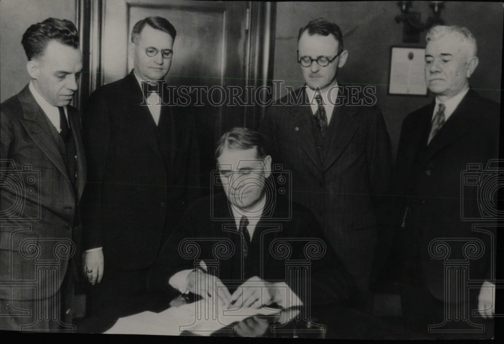 1929 Press Photo Governor Dern Utah Boulder Dam Holther - RRW78003 - Historic Images