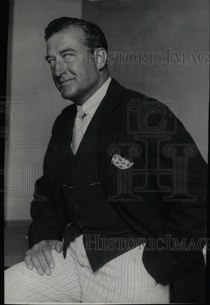 1930 Press Photo Los Angeles Francis Bushman Screen - RRW78815 - Historic Images