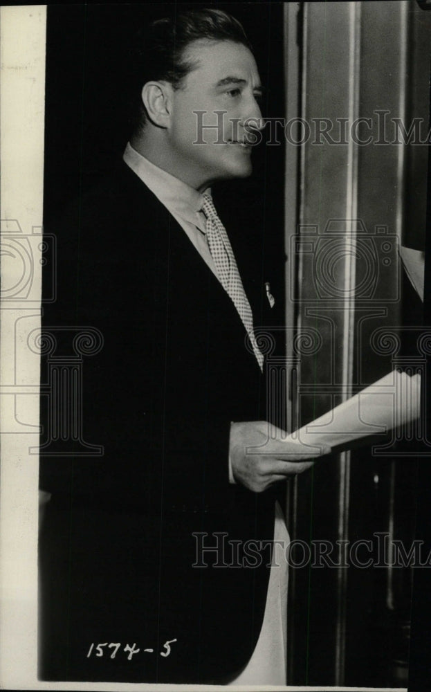 1935 Press Photo Frances Bushmam Role Michael Dorne Mar - RRW78817 - Historic Images