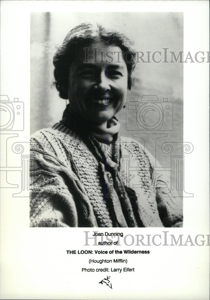 1991 Press Photo Joan Dunning Author Houghton Mifflin - RRW79665 - Historic Images