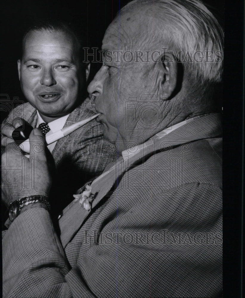 1957 Press Photo James McGoodwin Ed Marker Magician - RRW79903 - Historic Images