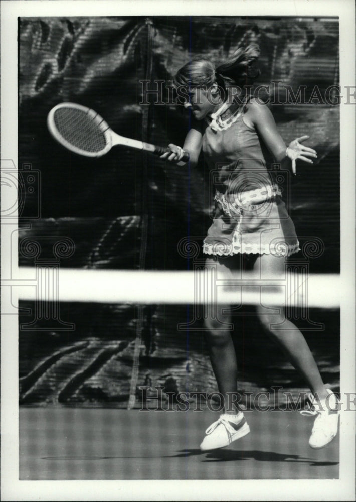 Press Photo Tennis Player - RRW80199 - Historic Images