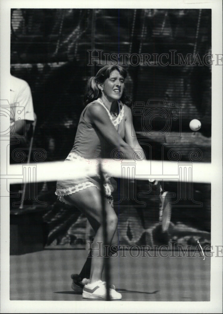 Press Photo Woman Playing Tennis - RRW80201 - Historic Images