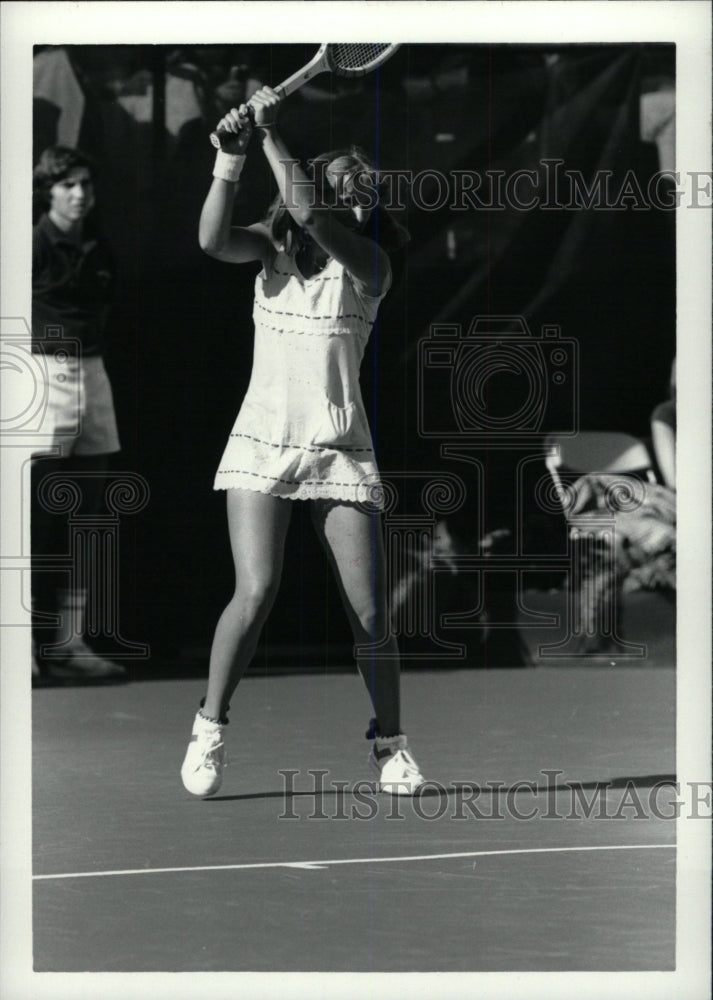 Press Photo sports woman tennis game grounds playing - RRW80207 - Historic Images
