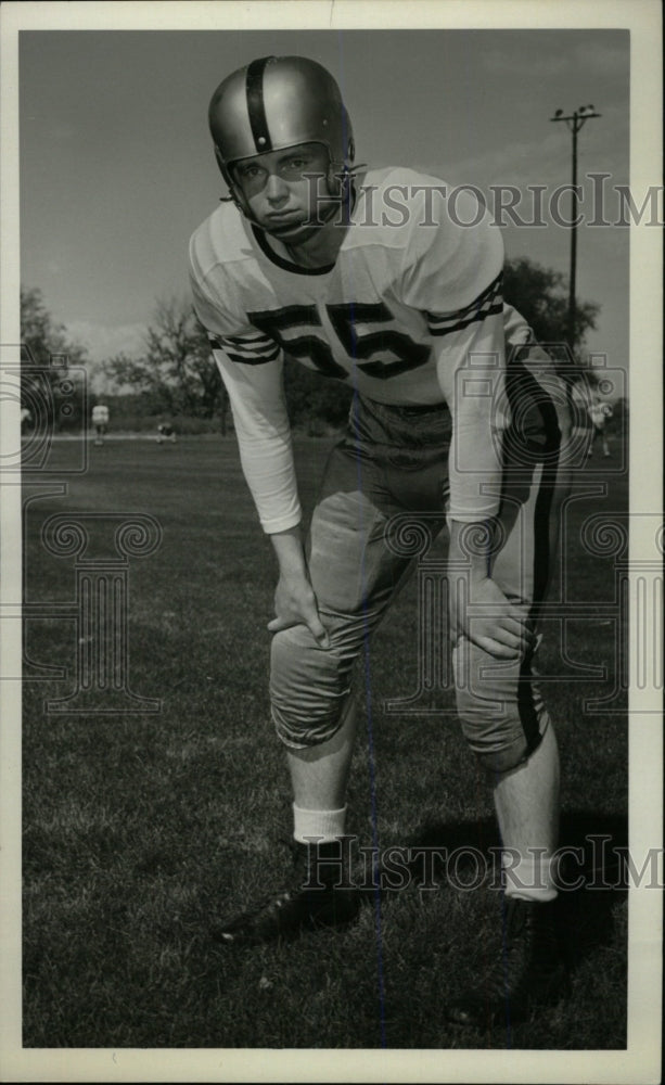 1951 Press Photo Jim Dalthorp Jr football player ground - RRW80277 - Historic Images