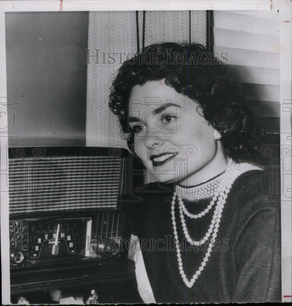 1954 Press Photo Dolly Ann Seixas Elias Victor Tennis - RRW80547 - Historic Images