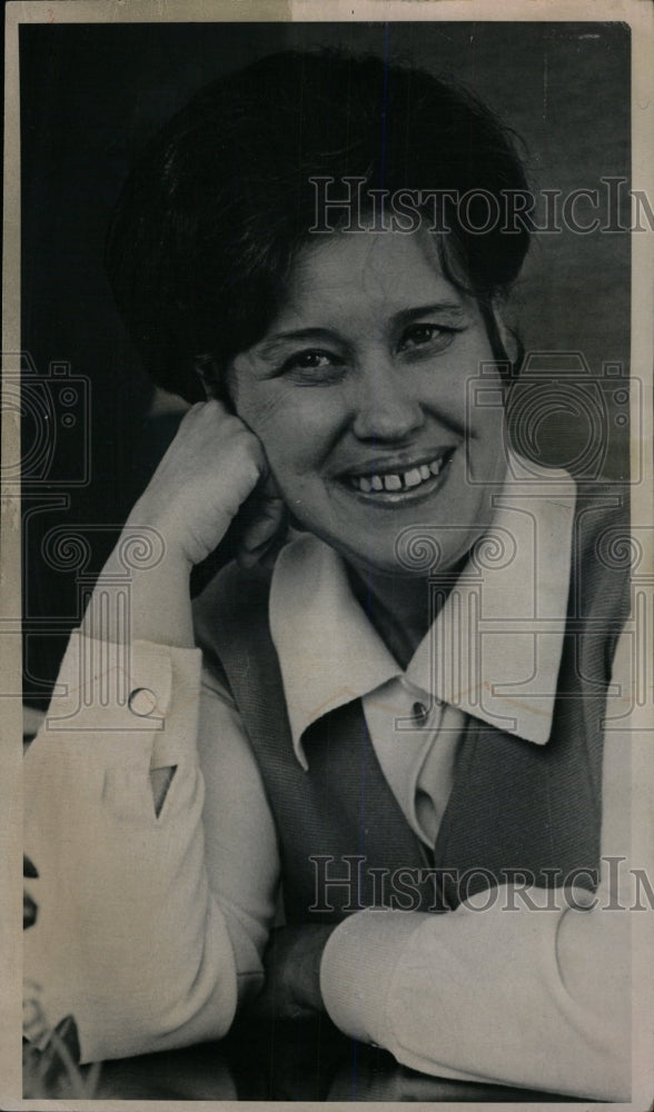 1971 Press Photo Erma Bombeck Denver Post Columnist - RRW80717 - Historic Images