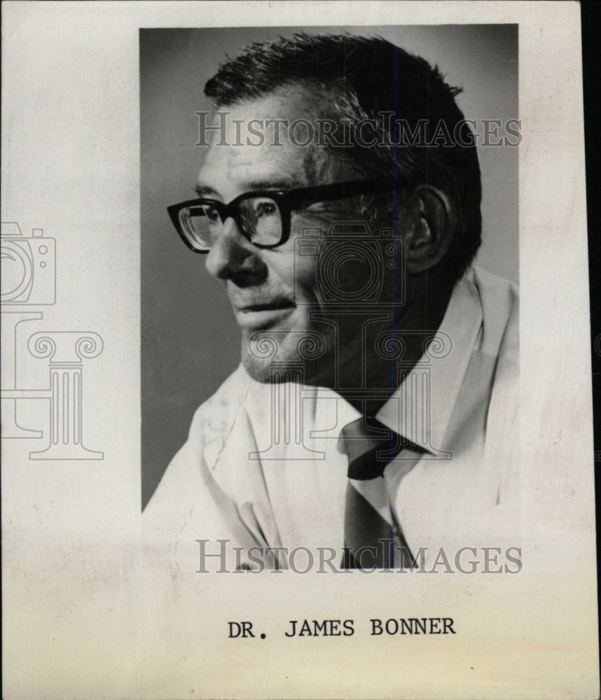 1973 Press Photo Dr Bonner Professor biology molecular - RRW80913 - Historic Images