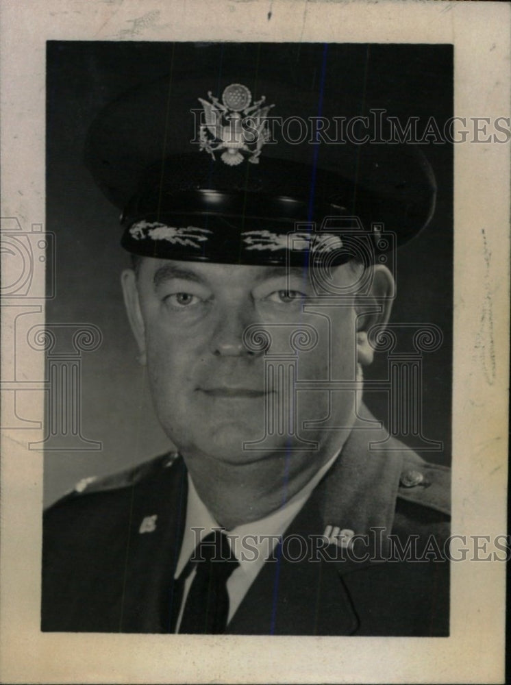 1966 Press Photo COL. WILLIAM V. MCGARITY DEPUTY CHIEF - RRW81299 - Historic Images