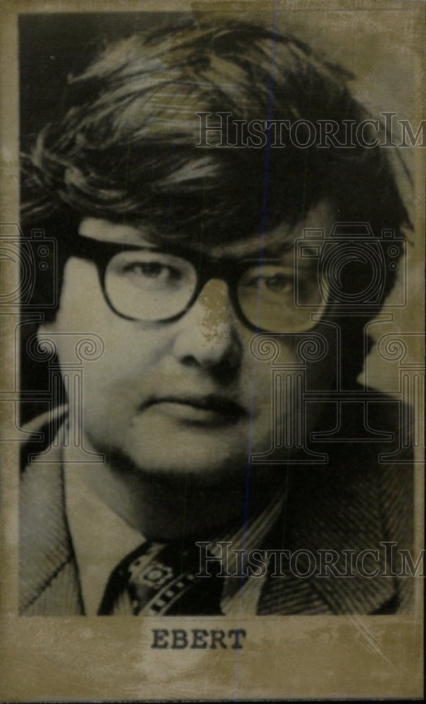 1975 Press Photo Roger Ebert (Pulitzer Prize) - RRW81309 - Historic Images